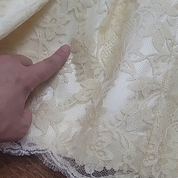 Vtg 1950s Cream Lace over Satin Strapless Dress & Jacket - Picture 14 of 14